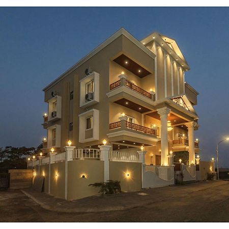 Mountain Glory 8Bhk By Tensorstays, Pool & Theater Igatpuri Exterior photo