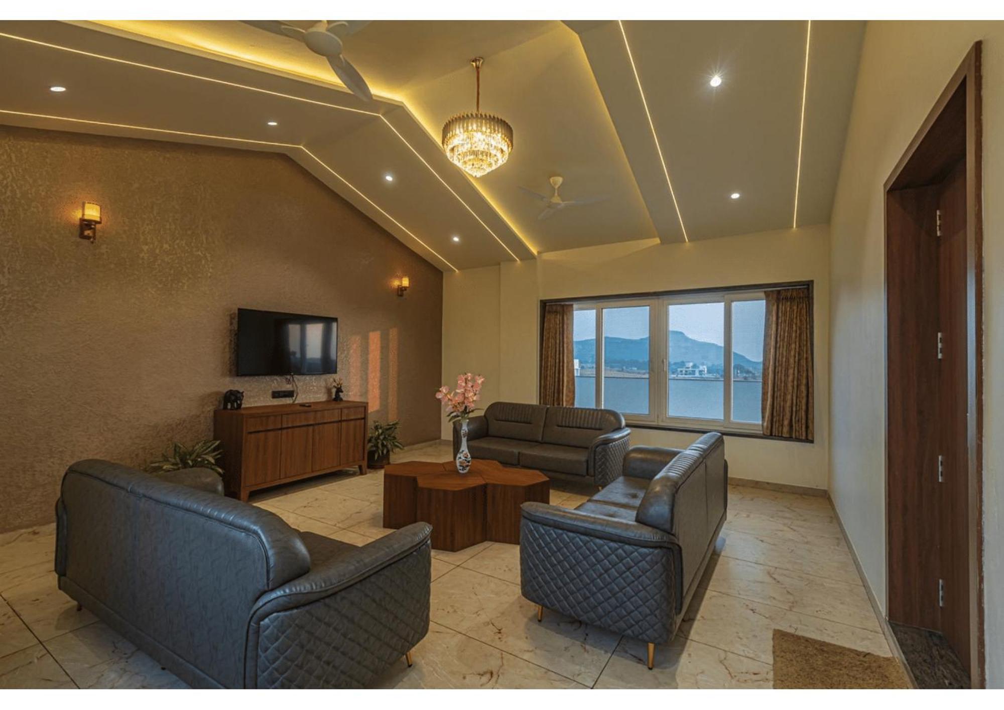 Mountain Glory 8Bhk By Tensorstays, Pool & Theater Igatpuri Exterior photo
